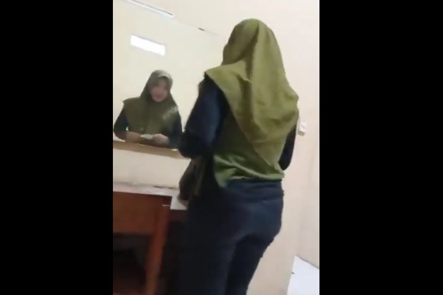 Viral Indo Pulang Kerja Langsung Cerot Hotel