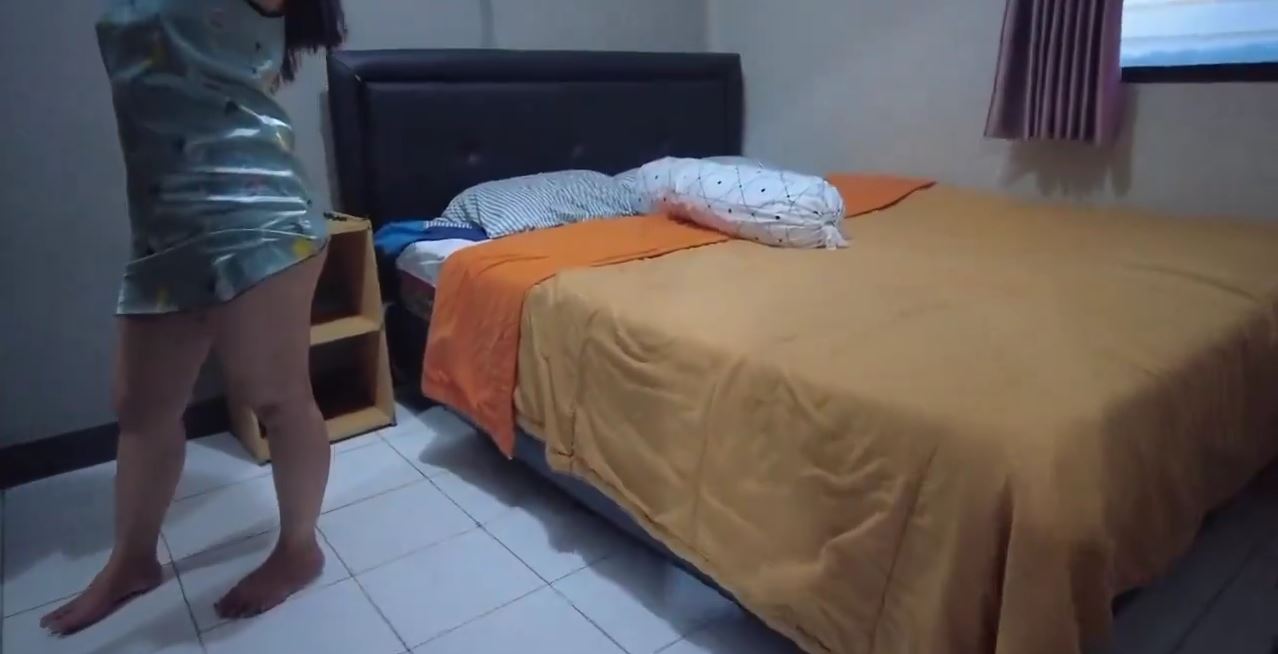 Tante Kokop Rudal Abang Nyampe Lumerr